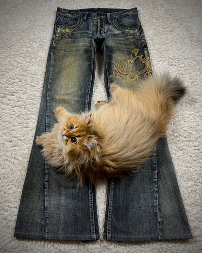 Tornado Mart Mud Washed Tribal Embroidery Flared Jeans
