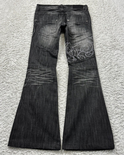 Tornado Mart Tribal Embroidery Flared Jeans