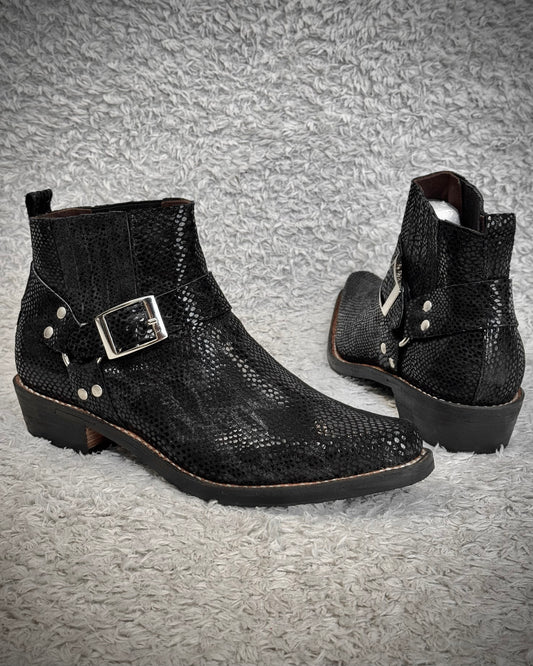Texas Bulls Python Luster Harness Boots
