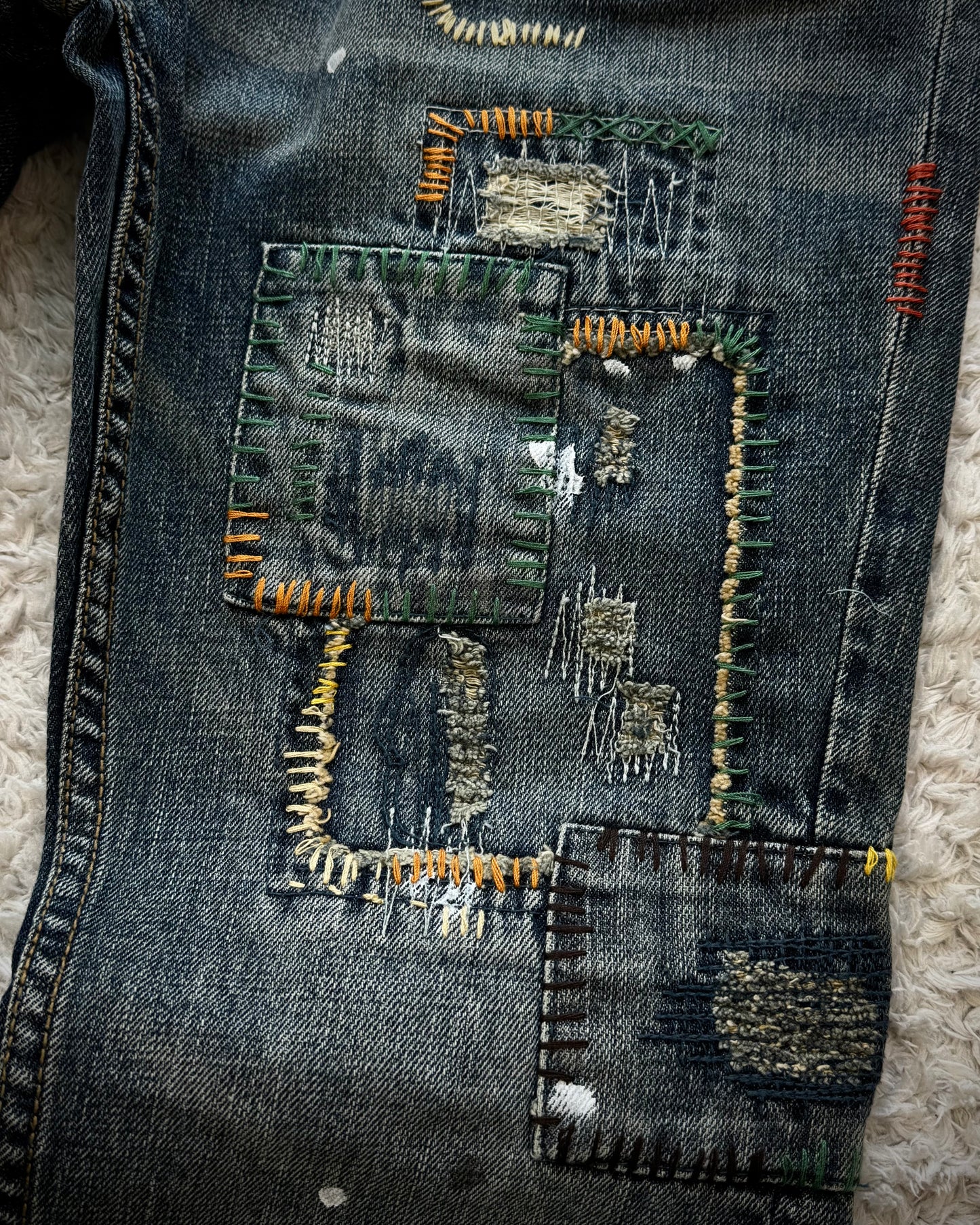 Back Number Scar Stitched Flared Jeans