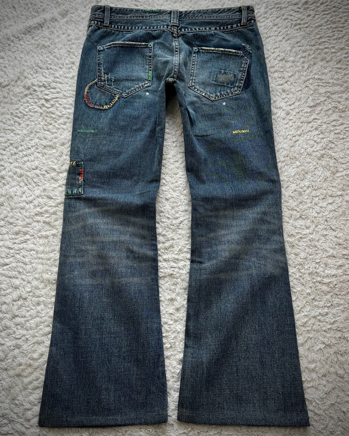 Back Number Scar Stitched Flared Jeans