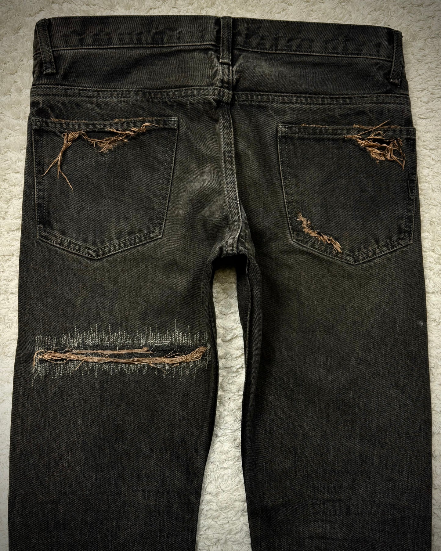Slow Gun Mud Washed Stitch Repaired Distressed Slim Cut Denim