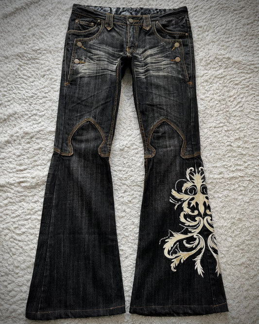 Tornado Mart Tribal Tattoo Embroidery Flared Jeans