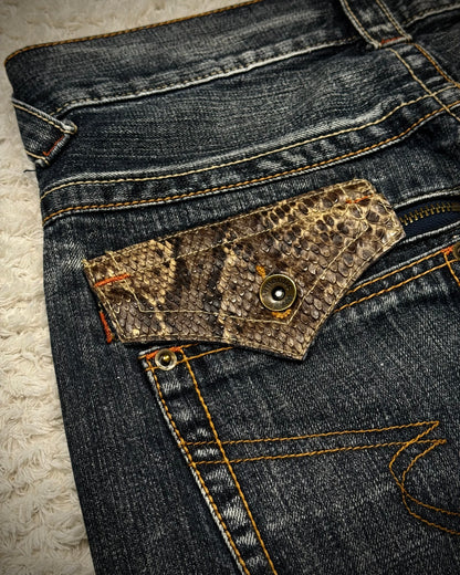 Semantic Design Python Detailed Zippered Spiral Flared Jeans