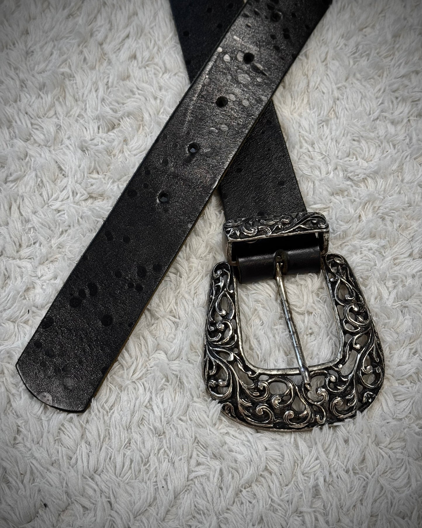Vernice Tribal Western Buckle Vintage Leather Belt