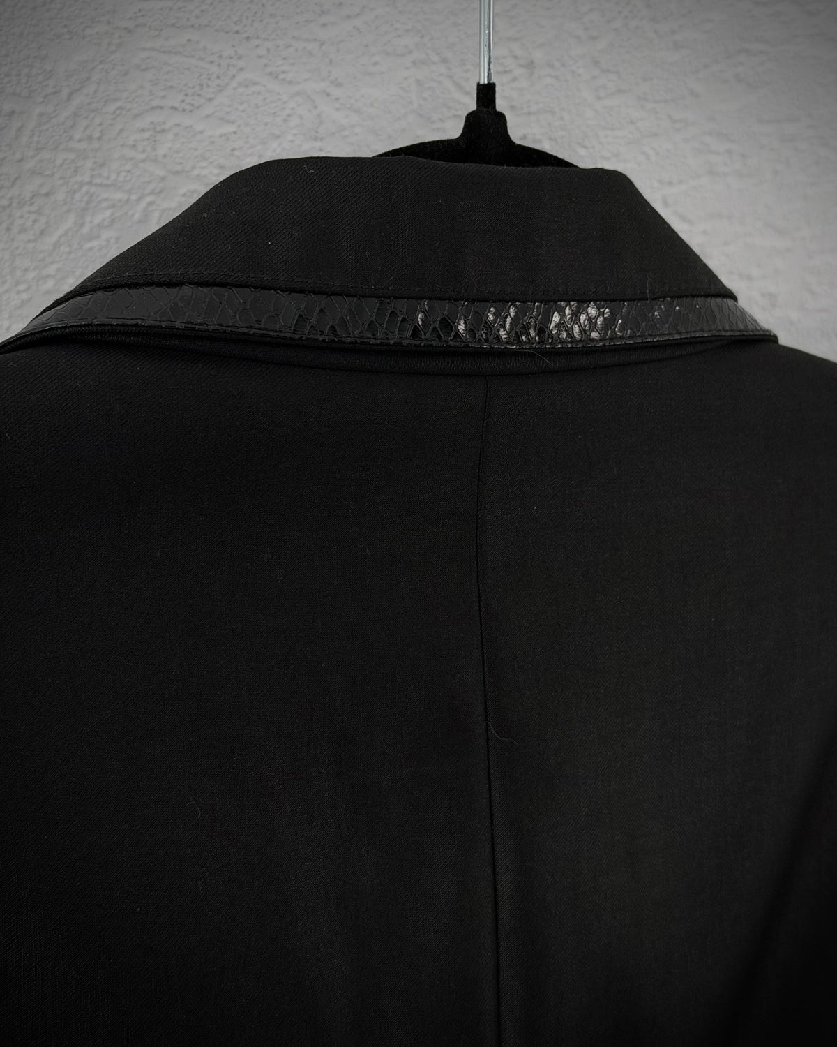 SuXeS Python Detailed Blazer