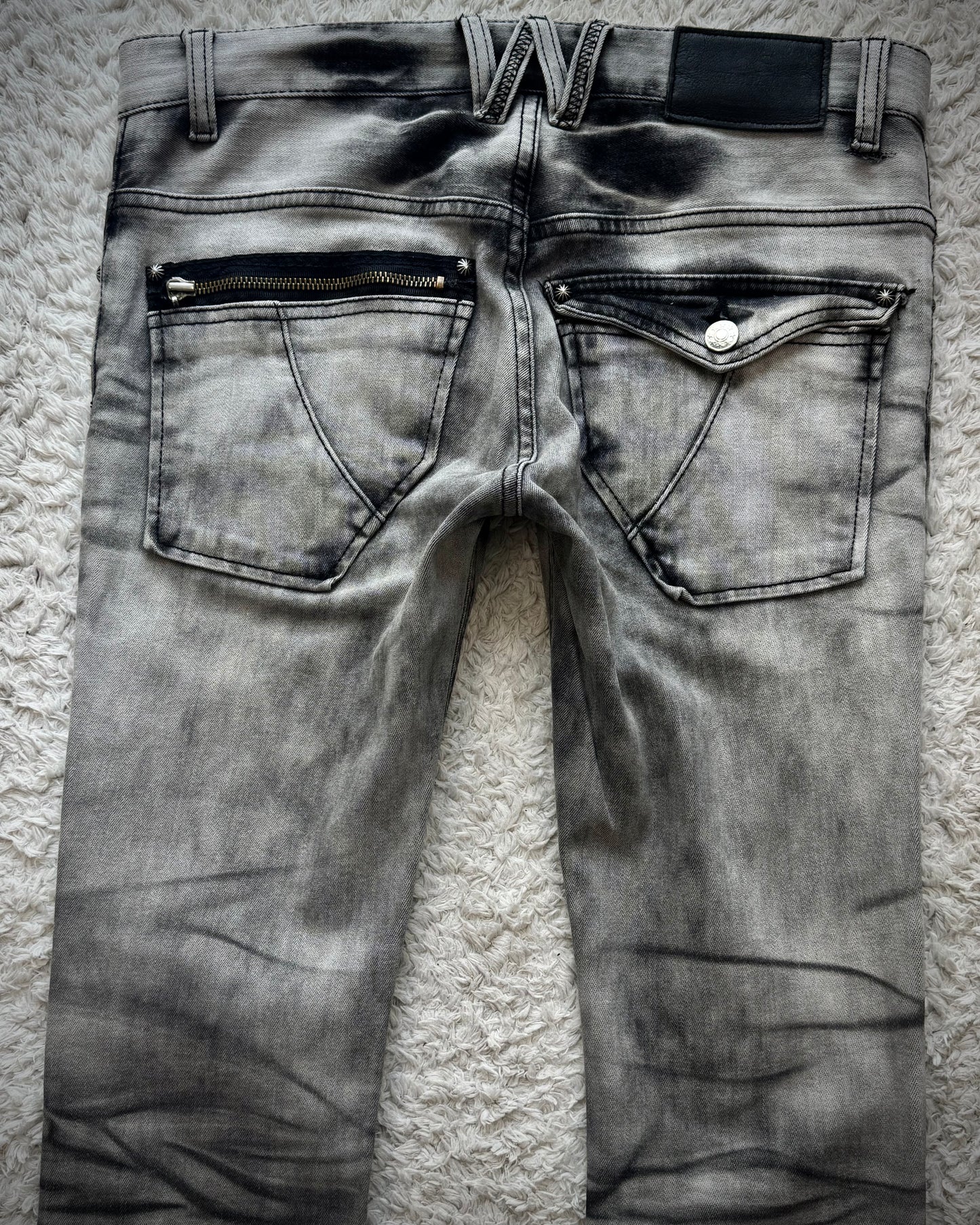 Wild Party Clawmarks Washed Slim Jeans