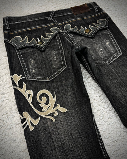 Tornado Mart Tribal Embroidery Spiral Flared Jeans