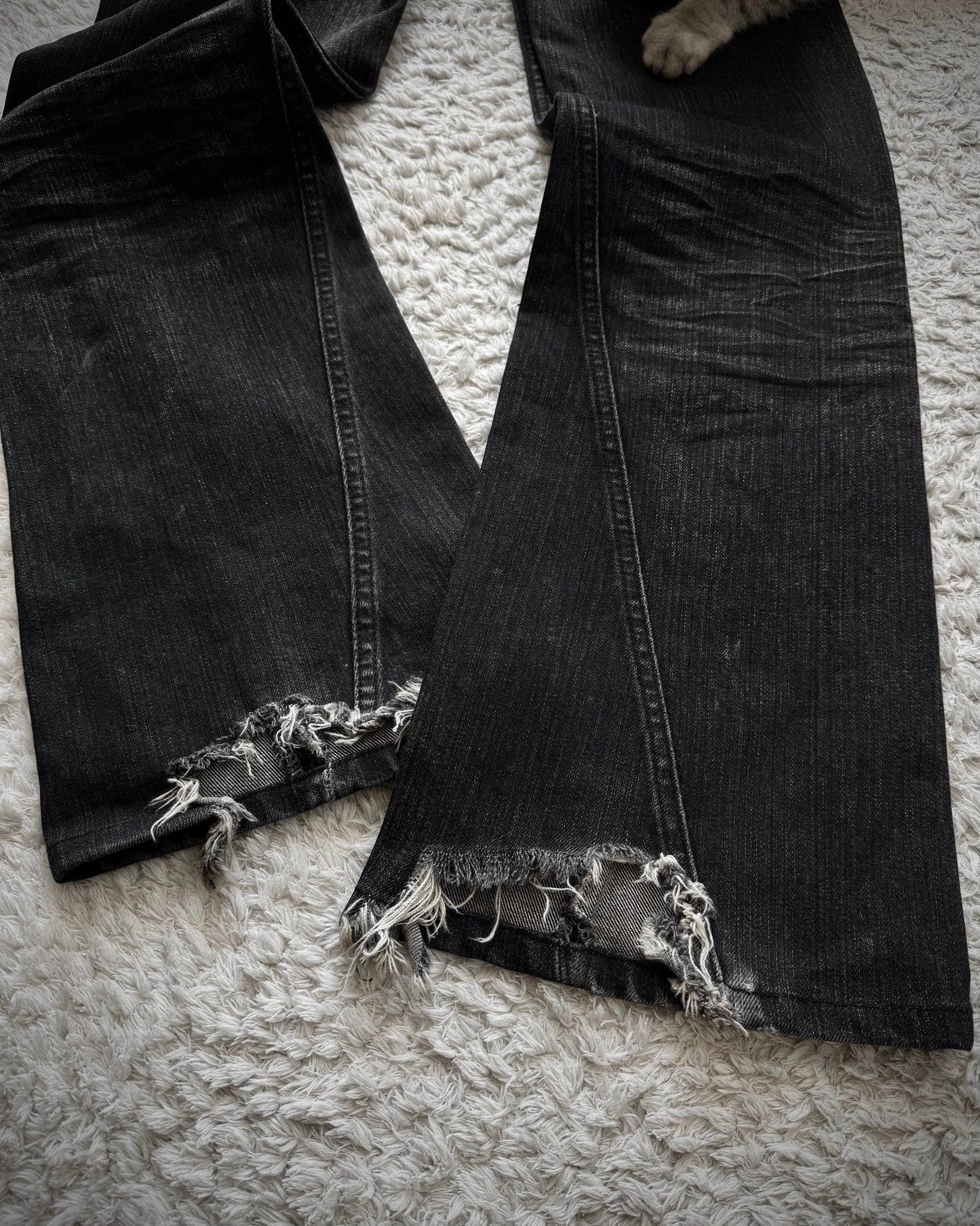 Tornado Mart Clawmarks Washed Spiral Flared Jeans