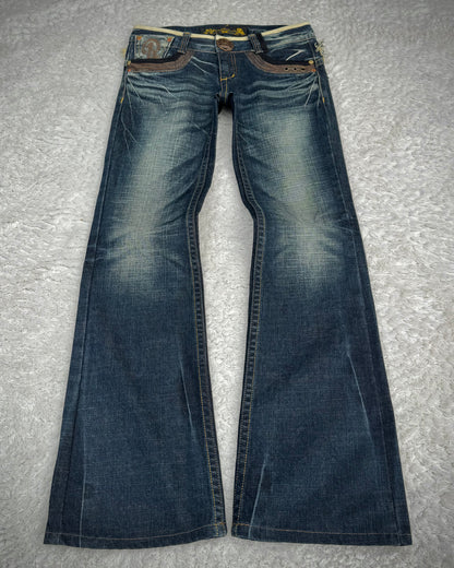 Red Pepper „Feather Wings“ Flared Jeans