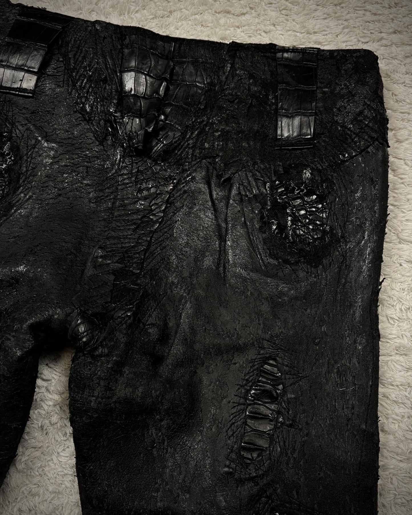 1vfudie “Noir” Scar Stitched Crocodile Leather Bell Bottom Flared Pants