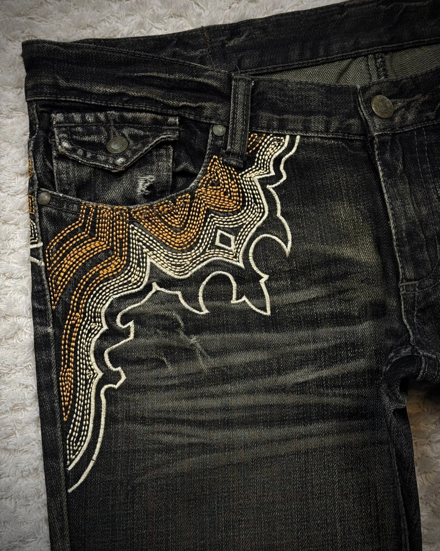 Tornado Mart Cyber Tribal Embroidery Flared Jeans