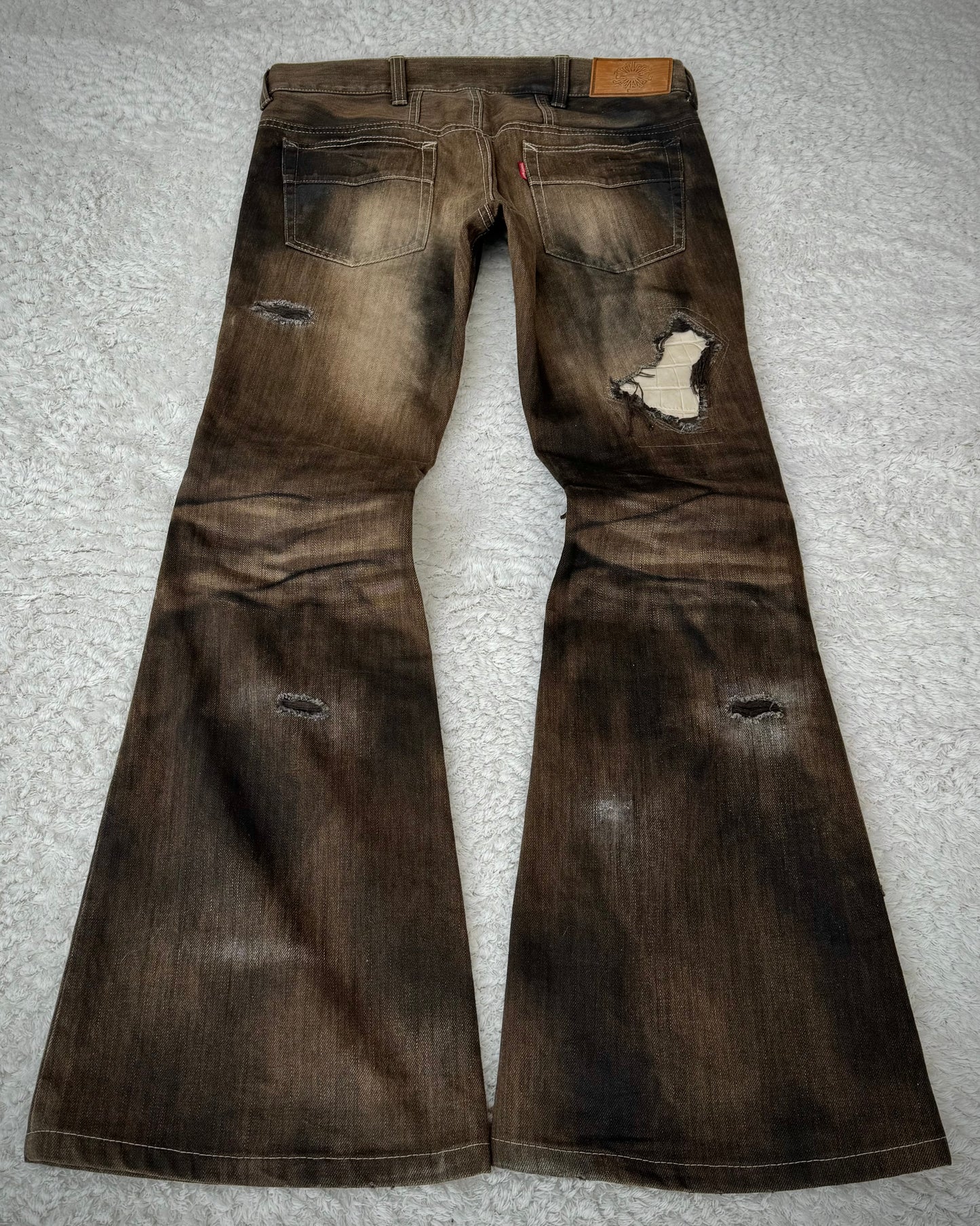 Tornado Mart Croco Repaired Flared Jeans
