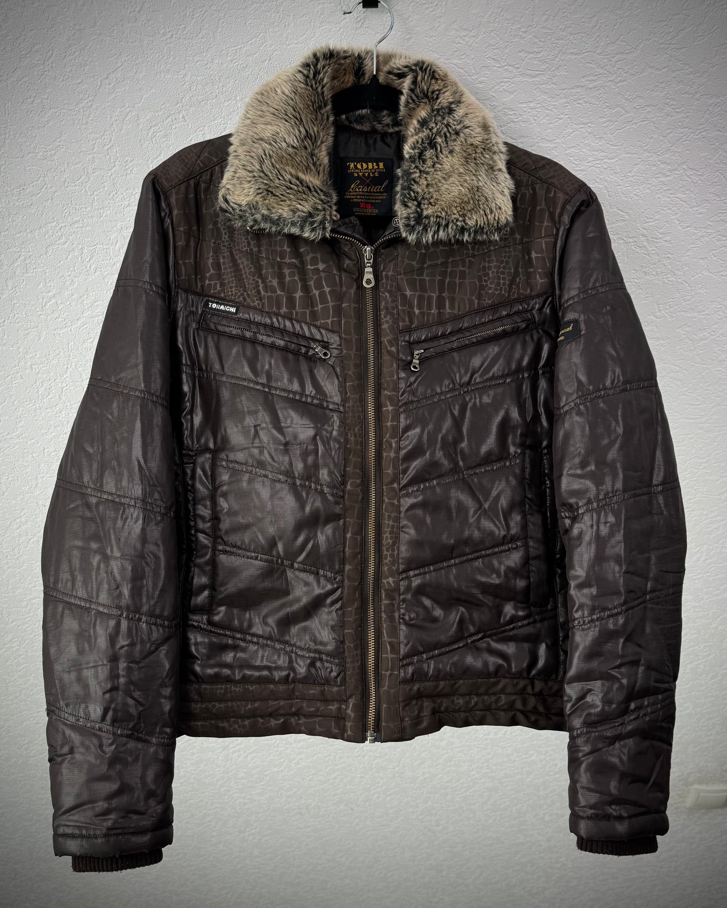 Toraichi Crocodile Waxed Fur Collar Lightweight Puffer Jacket