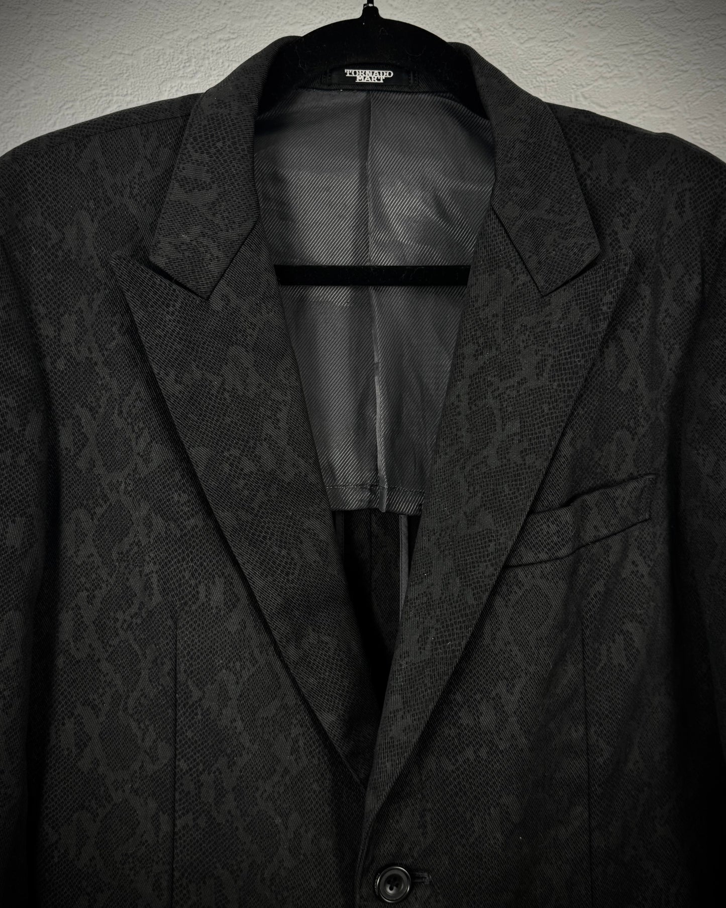 Tornado Mart Python Pattern Peaked Blazer