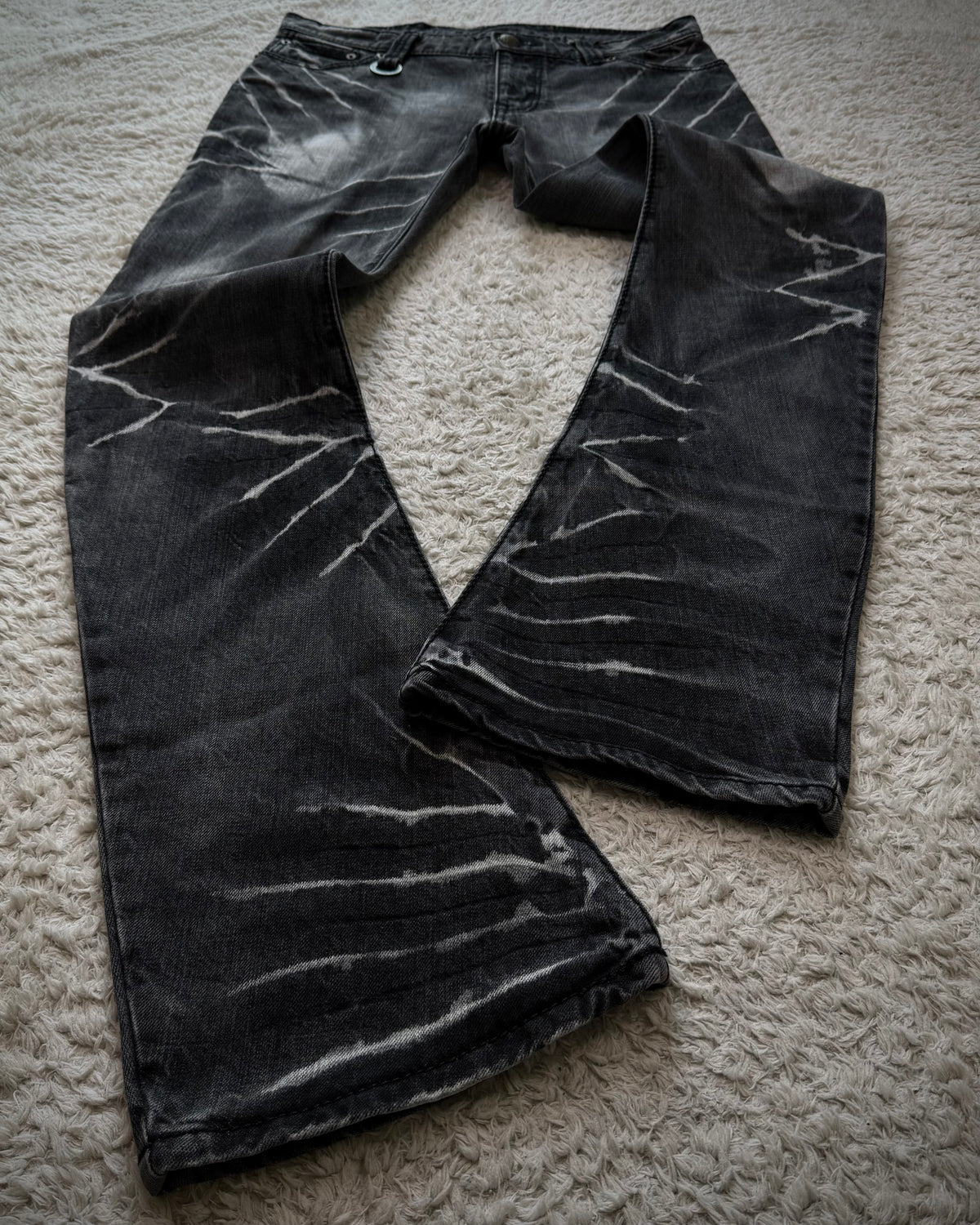 Johnny Wolf Clawmarks Washed J-Cut Flared Jeans
