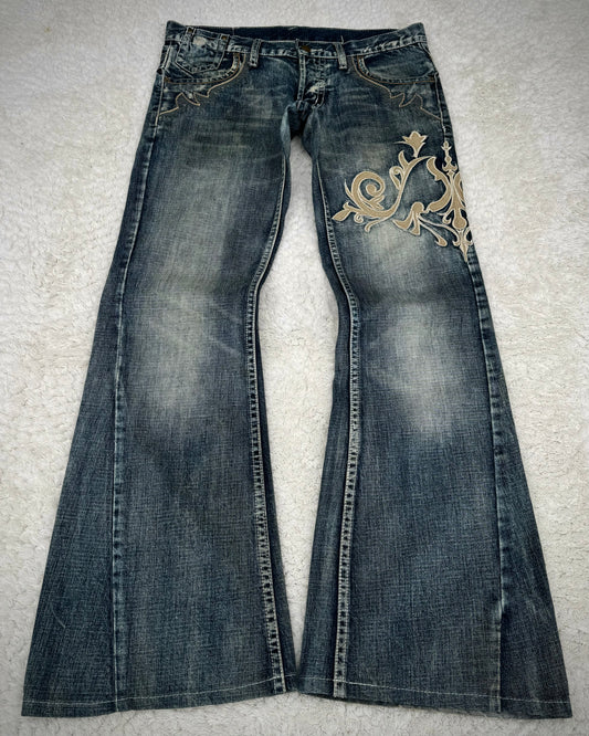 Tornado Mart Tribal Embroidery Spiral Flared Jeans