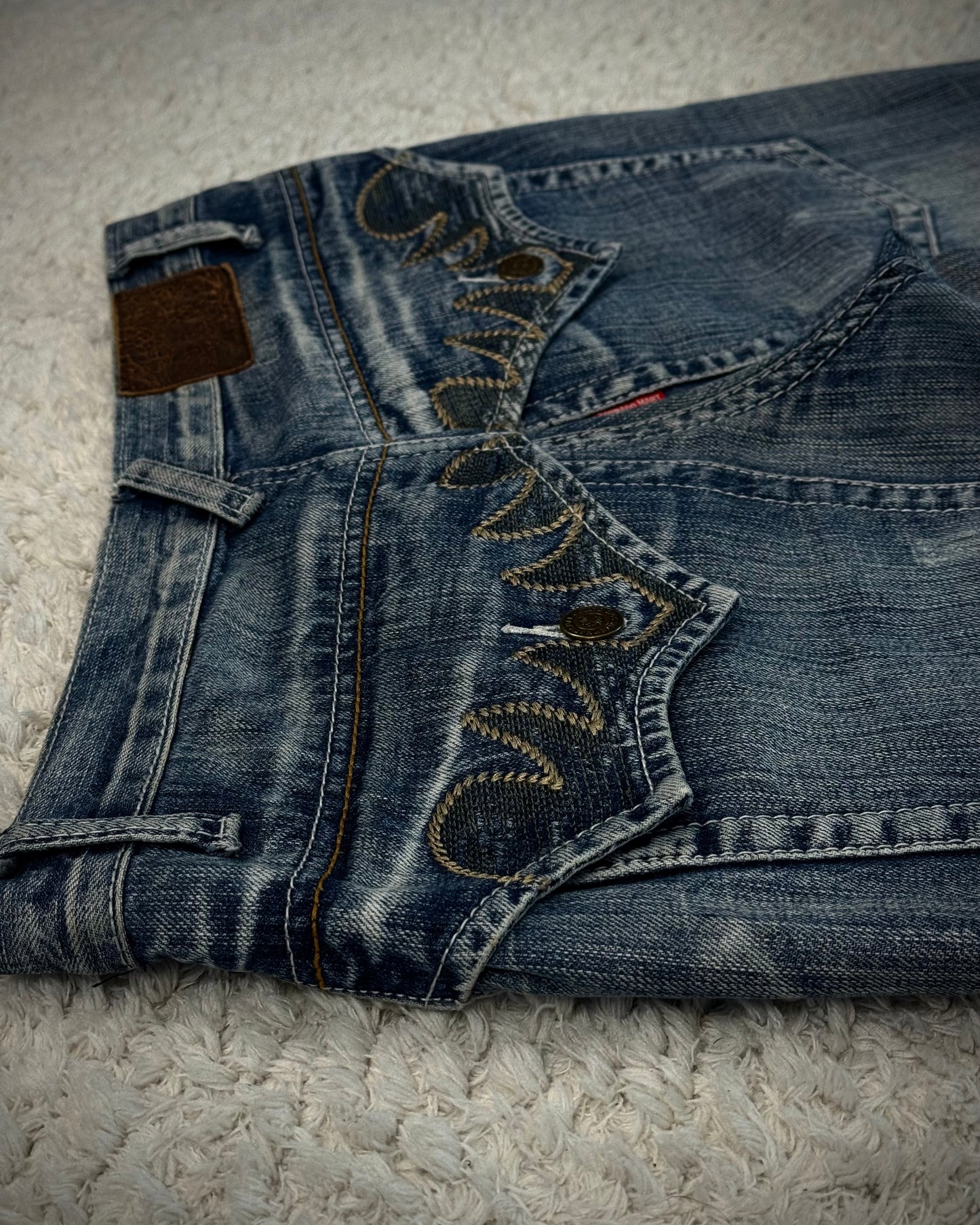 Tornado Mart Tribal Embroidery Spiral Flared Jeans