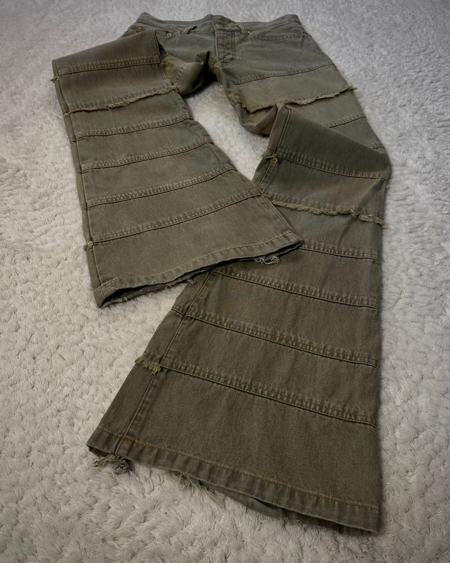 Tornado Mart „Hagi“ Flared Denim