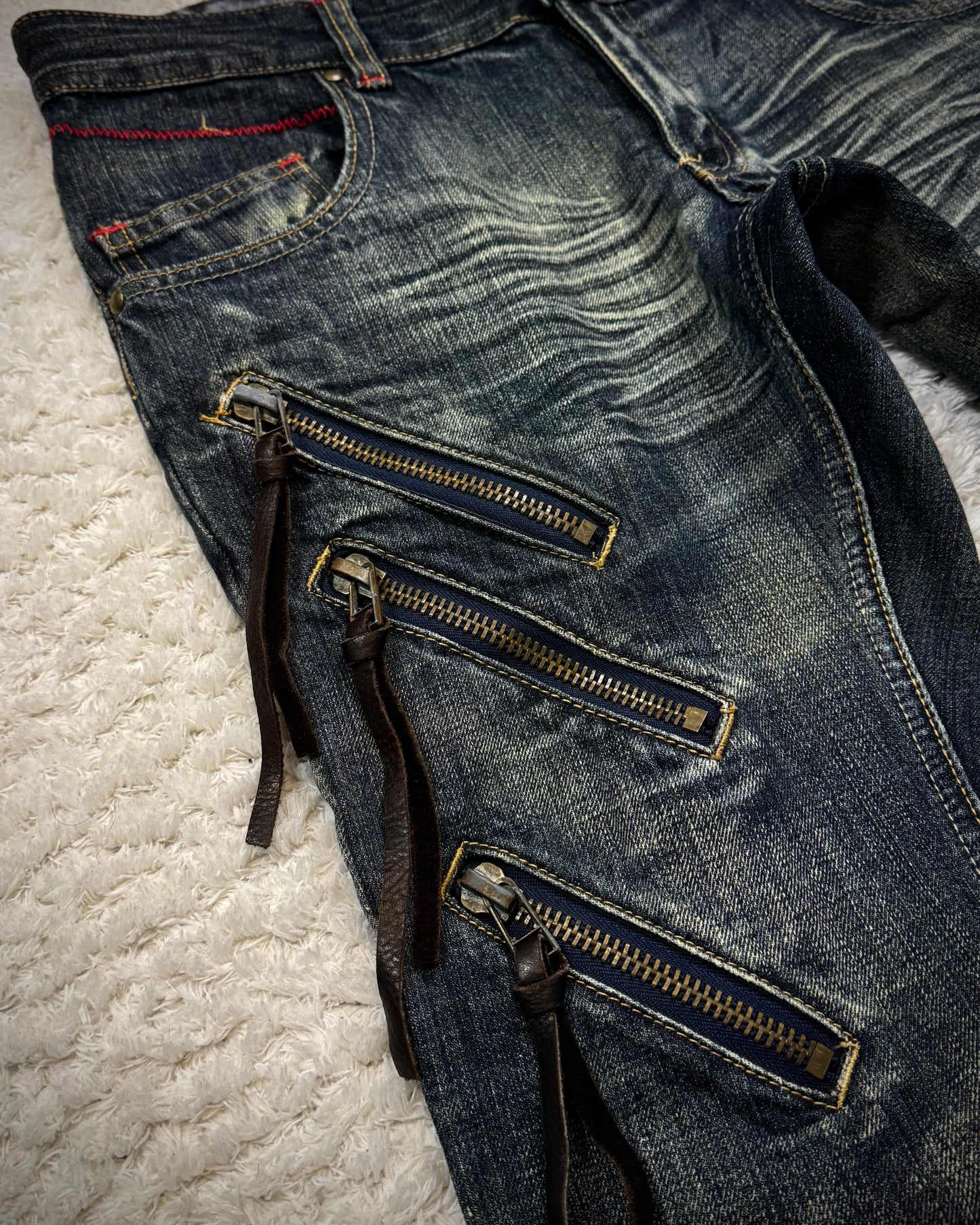 Tornado Mart Mud Washed Vintage Zippered Flared Jeans