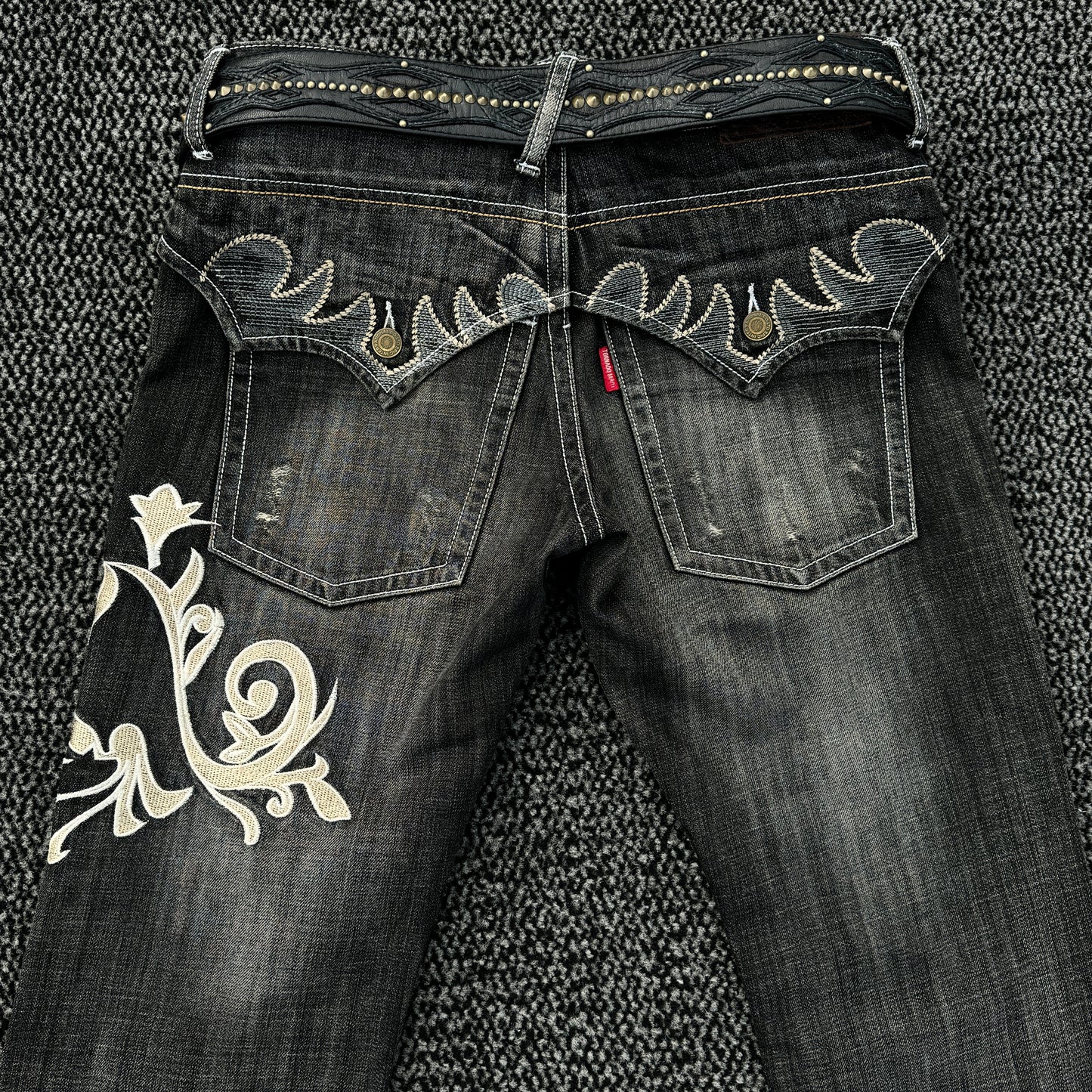 Tornado Mart "Tribal" Embroidery Flared Denim