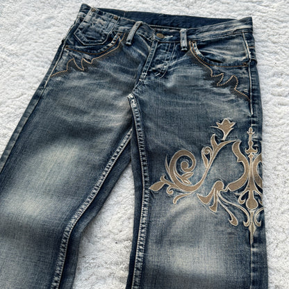 Tornado Mart Tribal Embroidery Flared Jeans