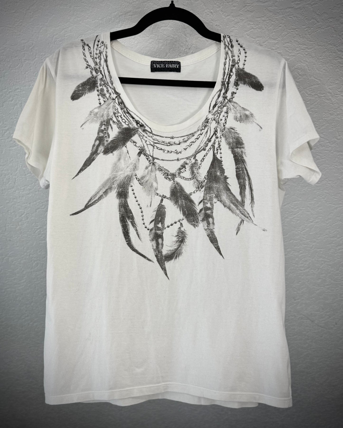 Vice Fairy Tribe Feathered Necklace T-Shirt