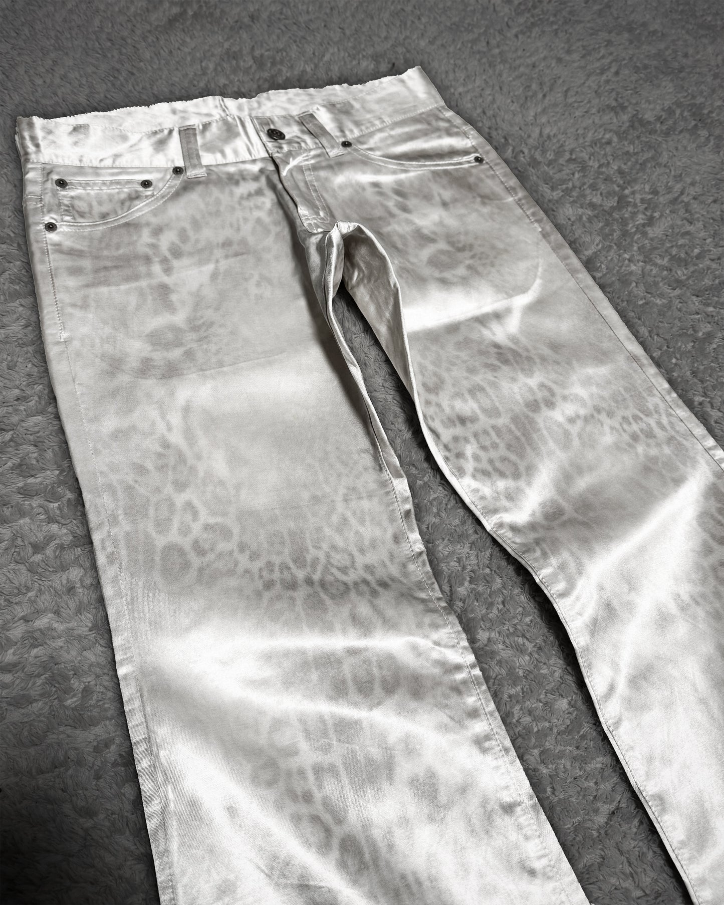 Tornado Mart Leopard Luster Flared Pants