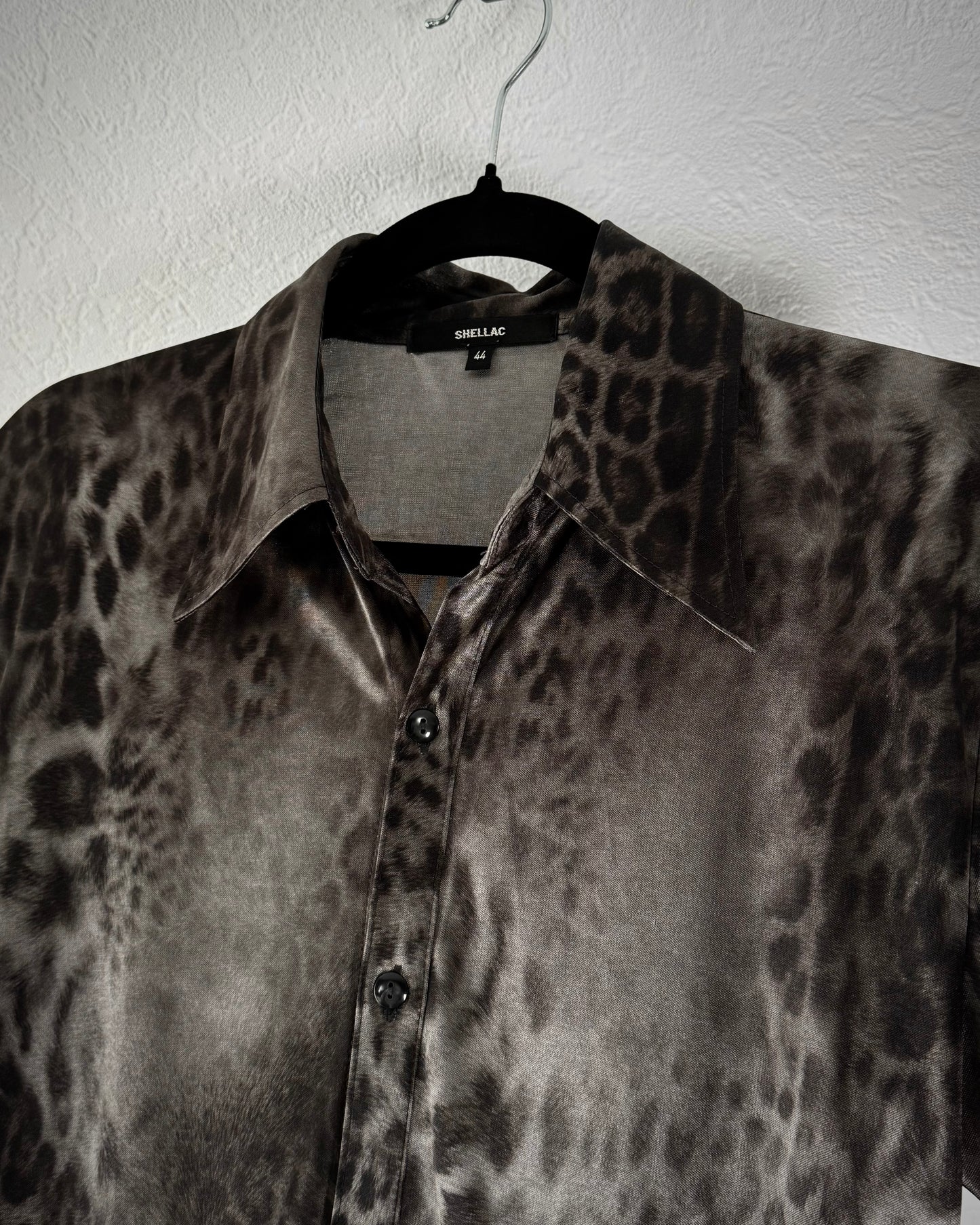 Shellac Leopard Pattern Button Up T-Shirt