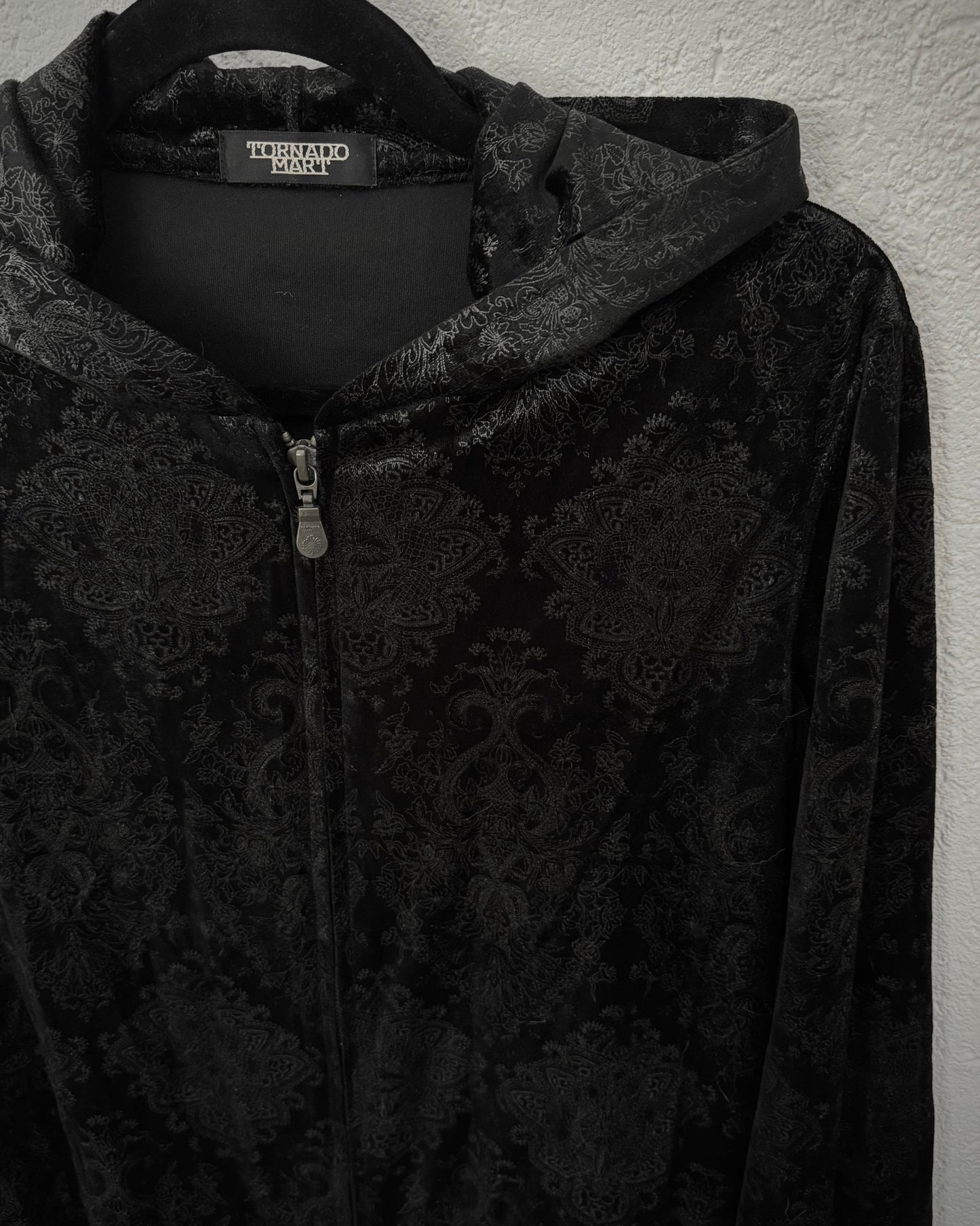 Tornado Mart Micro Velvet Paisley Zip Up Hoodie