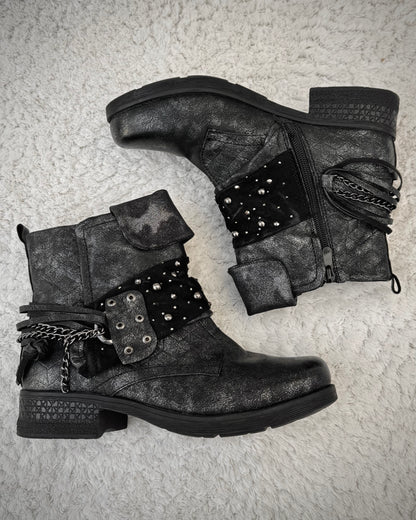 Forever Folie Studded Layered Chain Boots