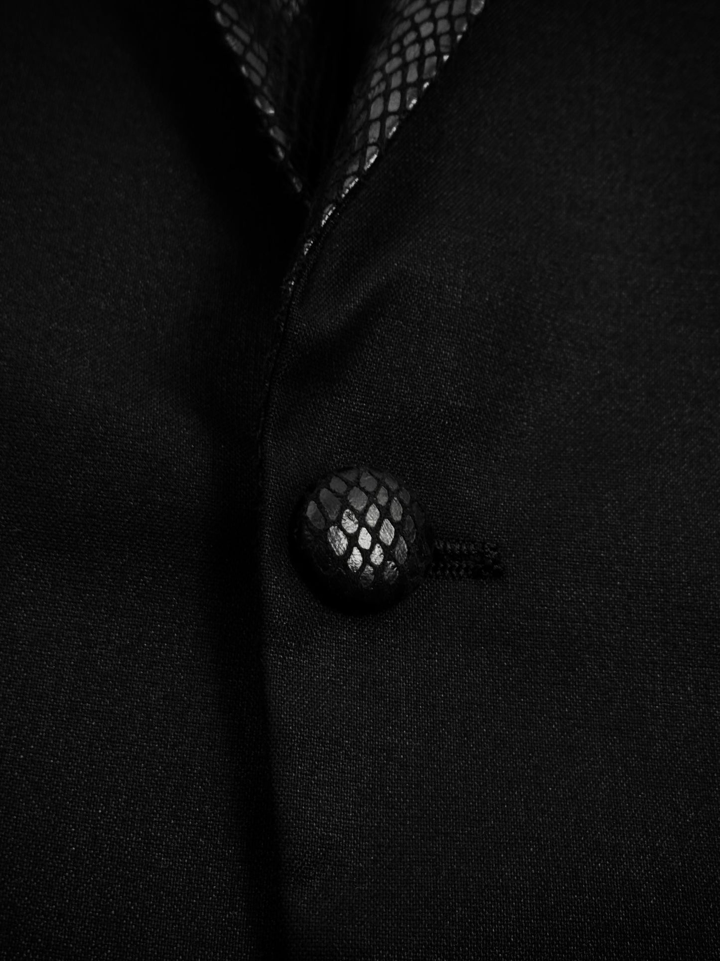 Buffalo Bobs Python Lustered Peaked Blazer