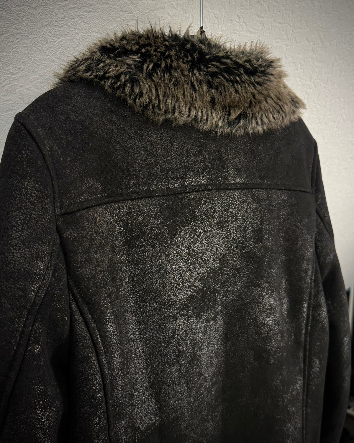 291295=HOMME Luster Textured Full Fur Jacket