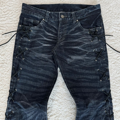 Tornado Mart Zebra Wash Flared Lace-Up Jeans