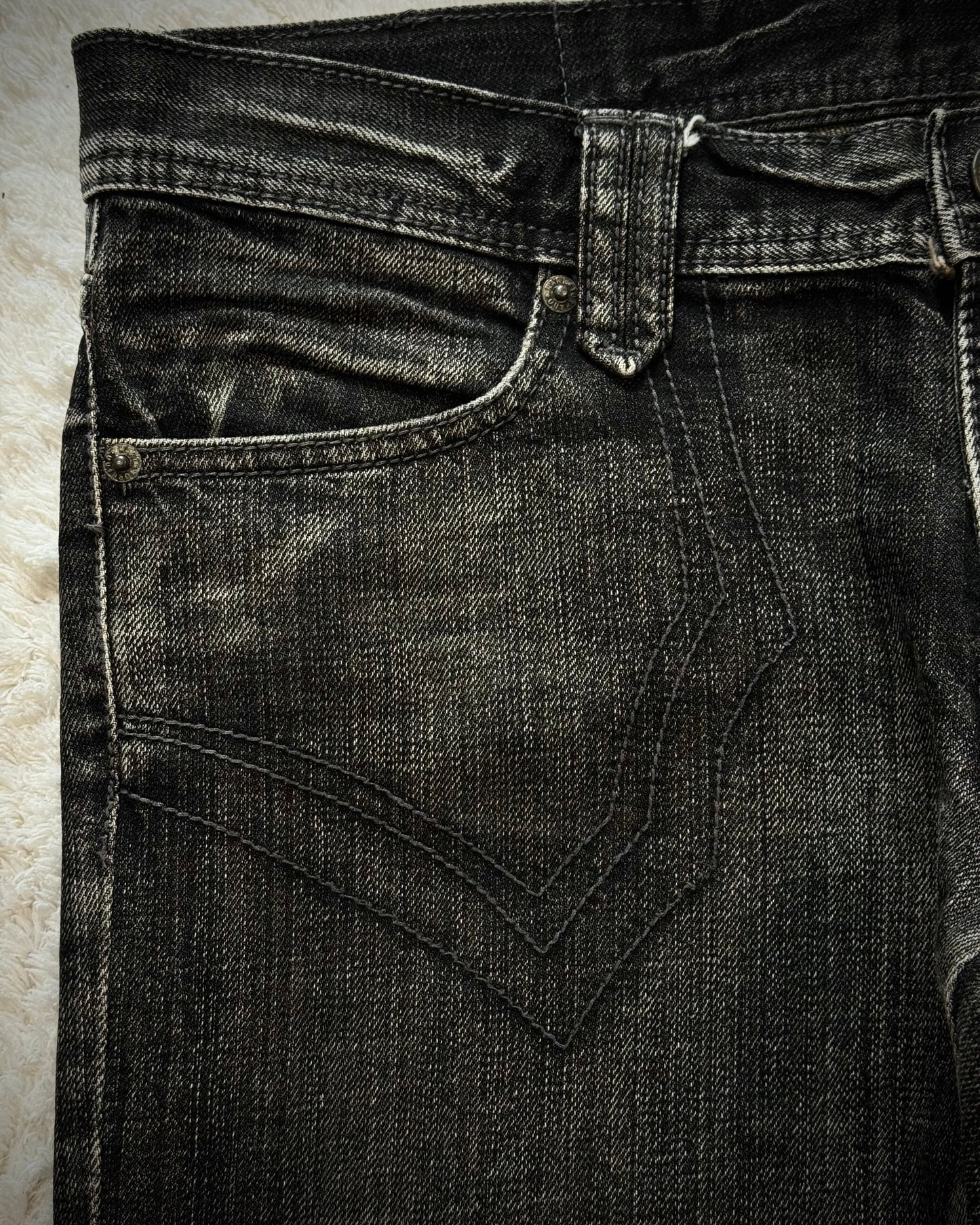 Tornado Mart Tribe Skull Embroidery Flared Jeans