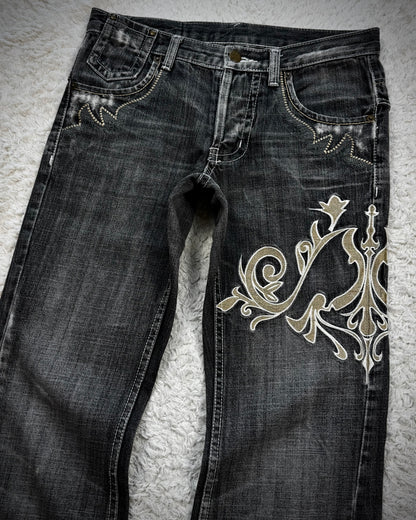 Tornado Mart Tribal Embroidery Spiral Flared Jeans