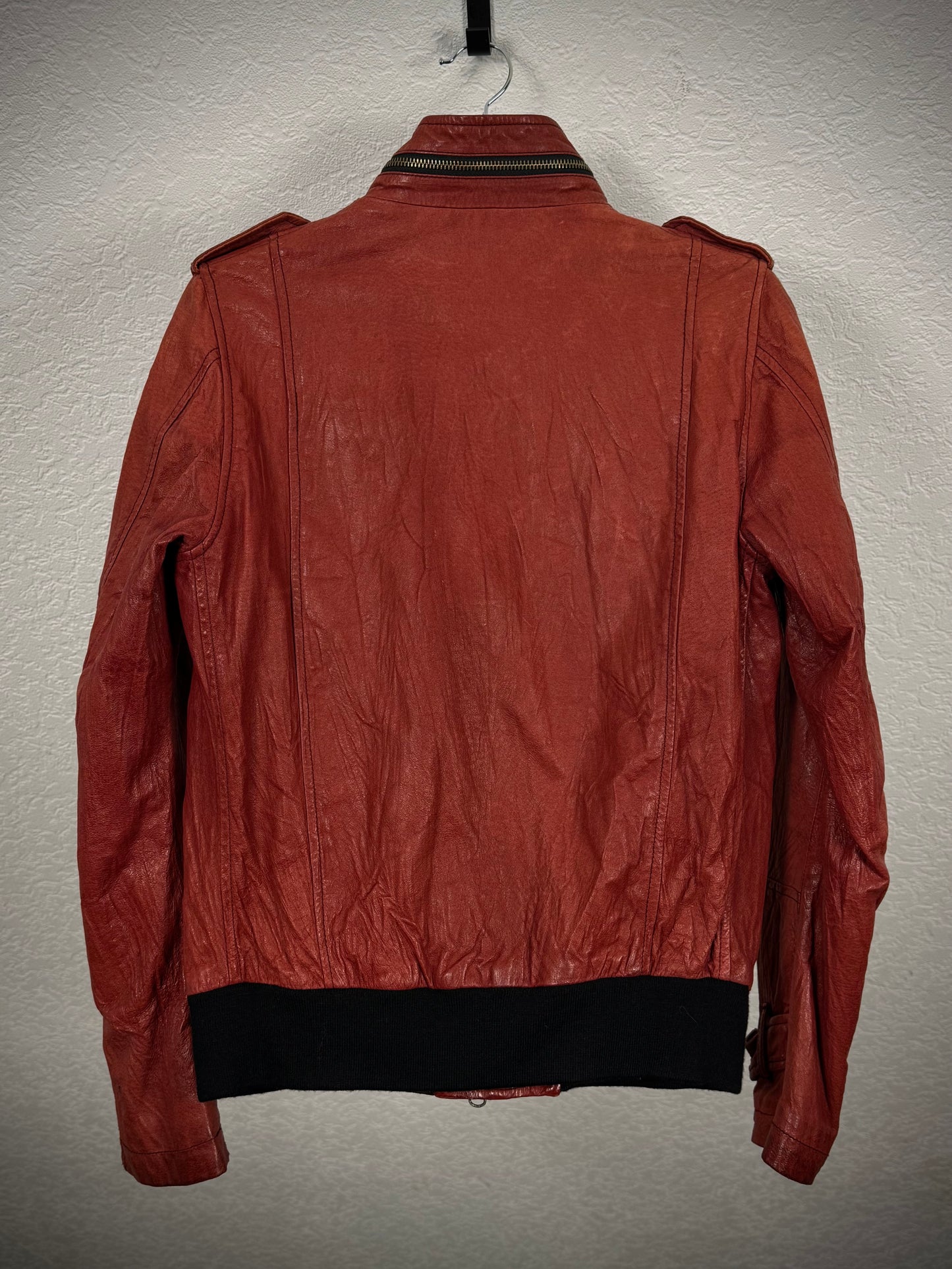 291295=HOMME Crimson Le Fleur Hardware Leather Jacket