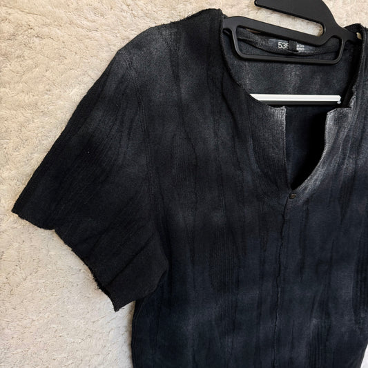 5351 Pour Les Hommes Midnight Fade Split V-neck T-Shirt
