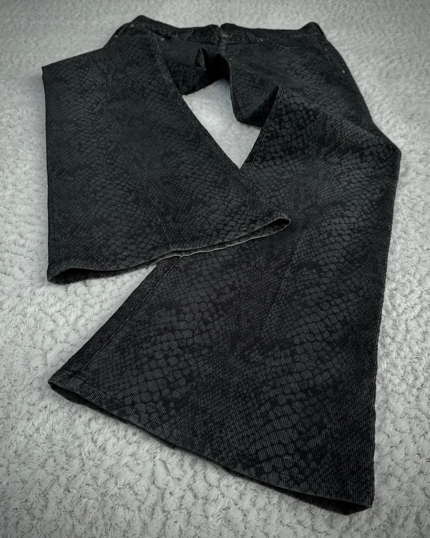 Tornado Mart Snakeskin Shadow Pattern Flared Pants