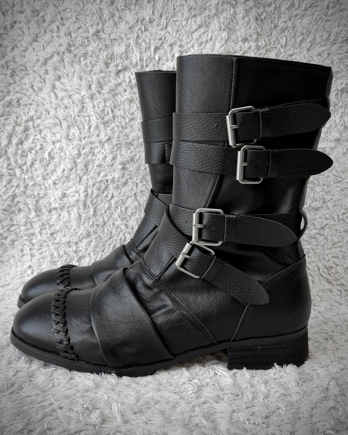 Scar Stitched Belted Wrinkled Leather Boots