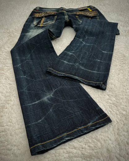 B.C.B.G. Leopard Detailed Vintage Flared Jeans