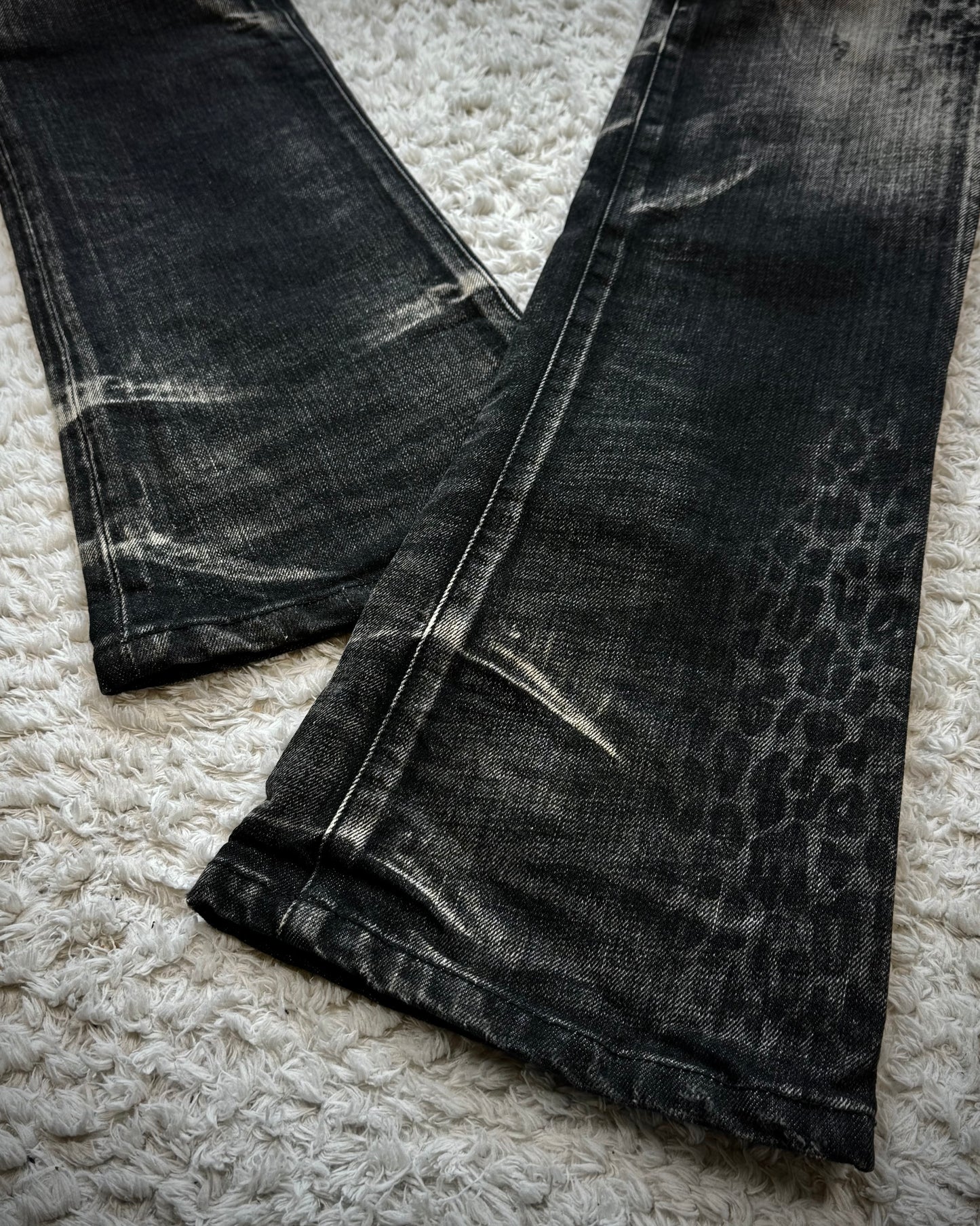 Tornado Mart Leopard Clawmarks Washed Slim Bootcut Jeans