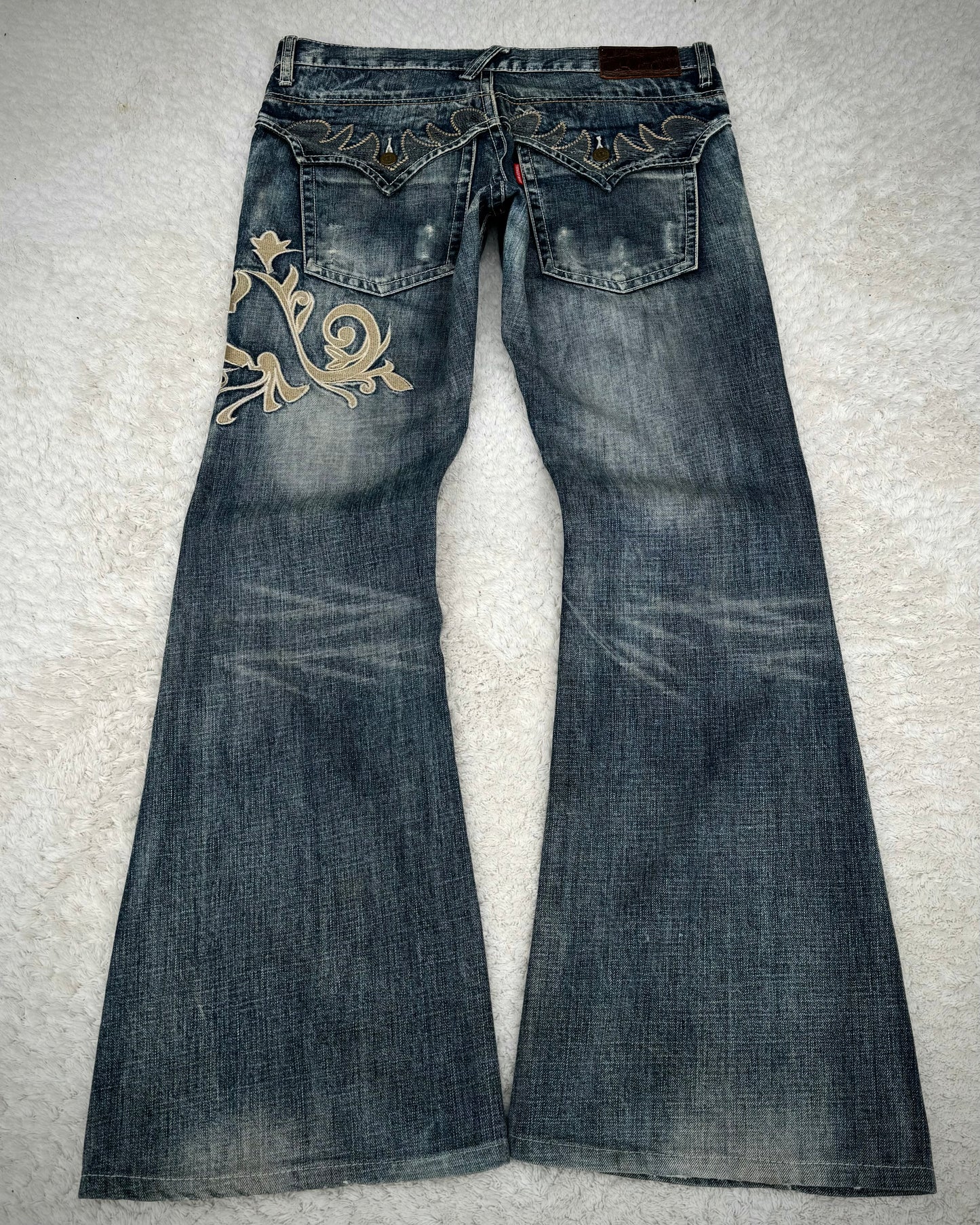 Tornado Mart Tribal Embroidery Spiral Flared Jeans