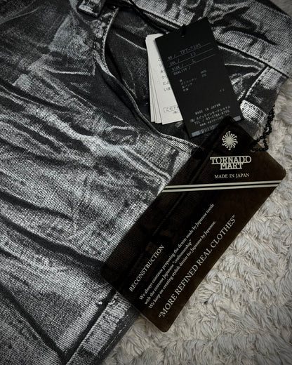 Tornado Mart Metallic Whisker Coated Slim Jeans