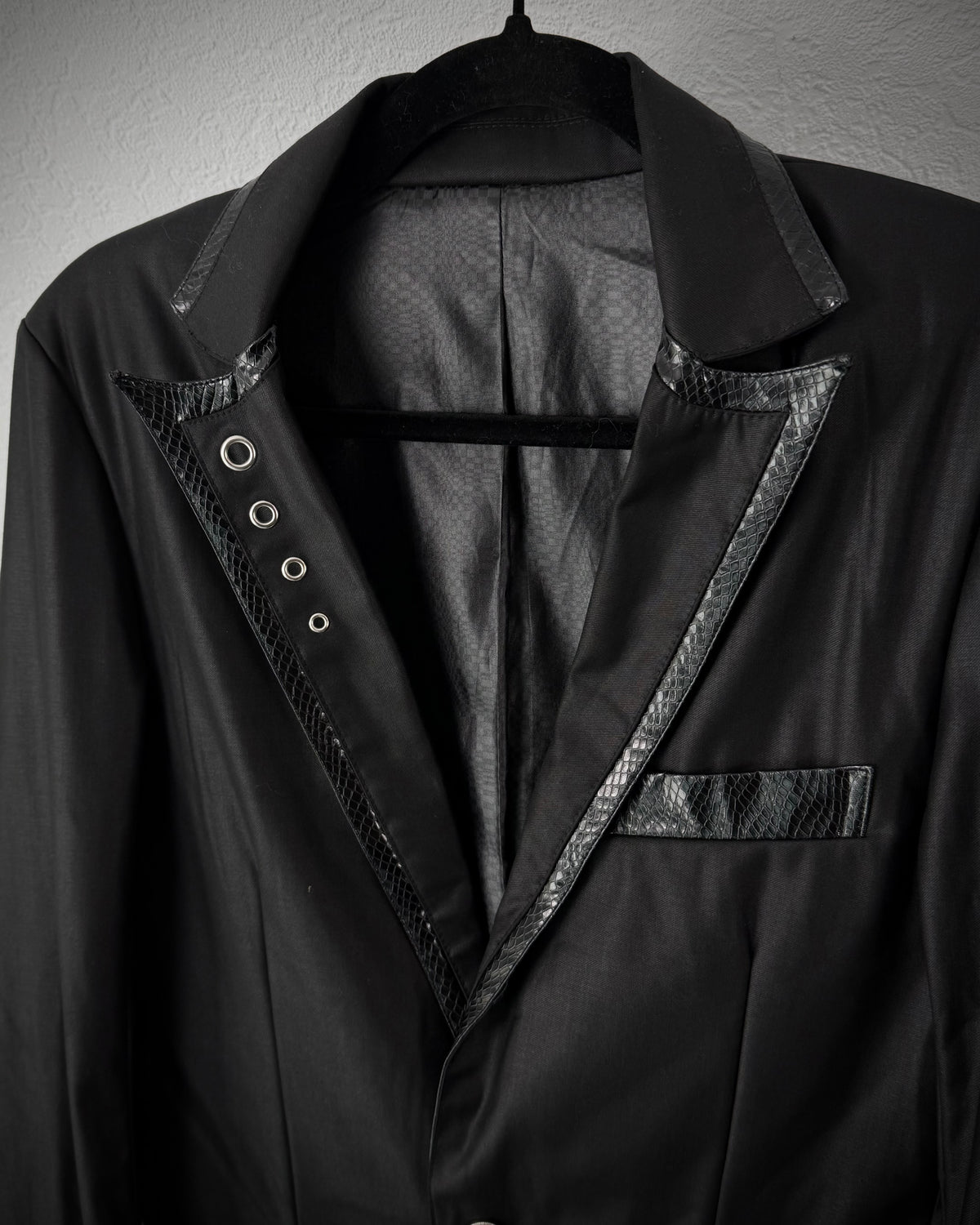 SuXeS Python Detailed Blazer