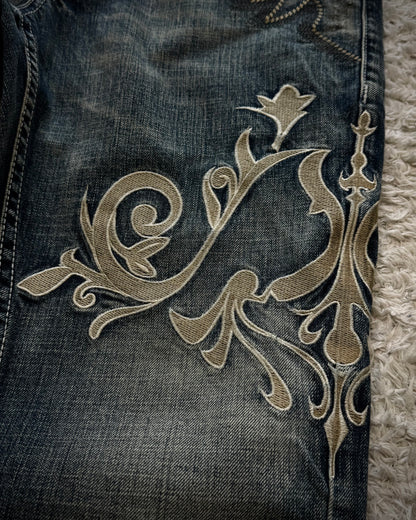 Tornado Mart Tribal Embroidery Spiral Flared Jeans