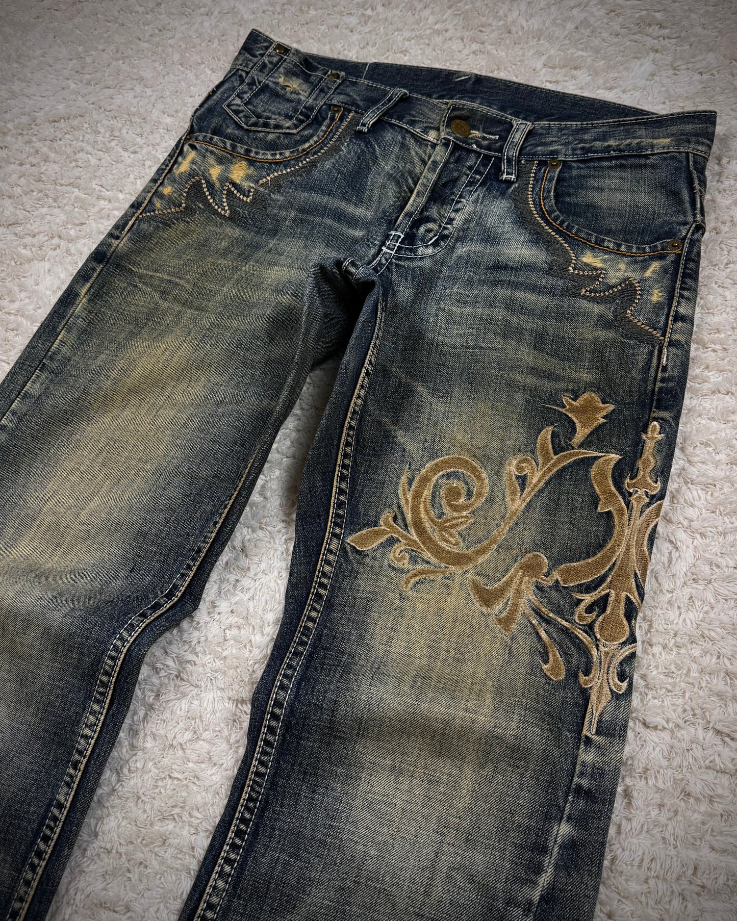 Tornado Mart Mud Washed Tribal Embroidery Flared Jeans