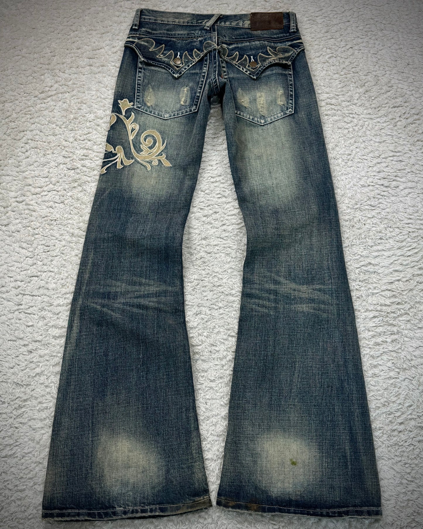 Tornado Mart Mud Washed Tribal Embroidery Flared Jeans