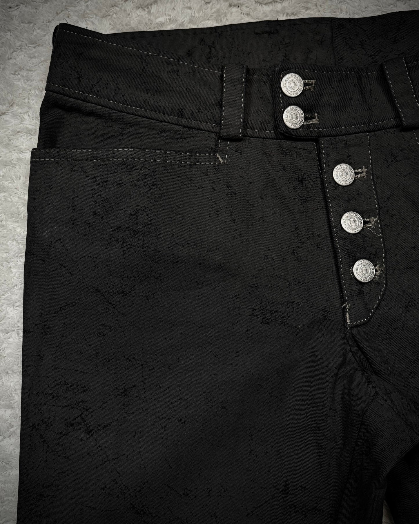 Tornado Mart Scratch Textured Flared Pants