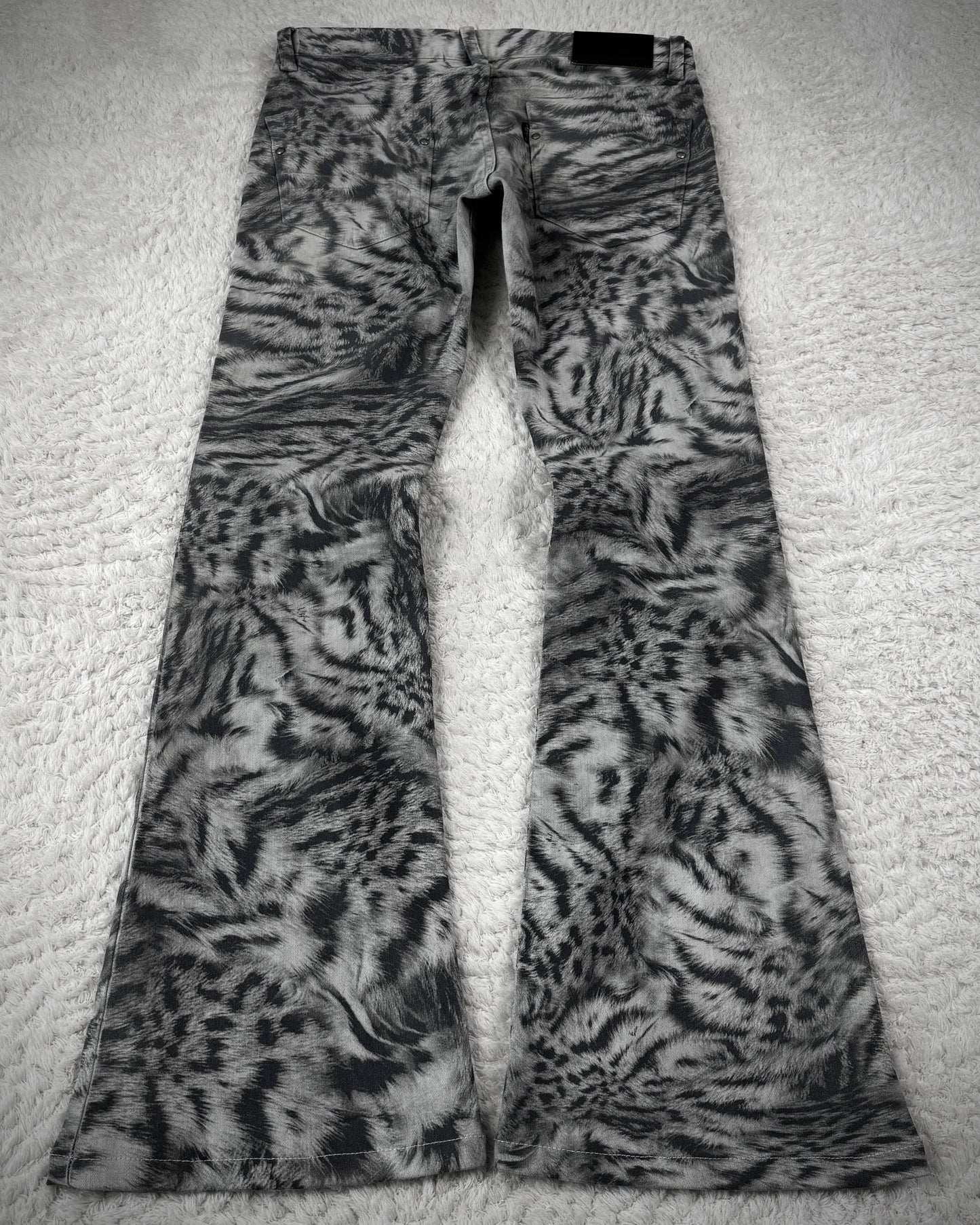 Tornado Mart Tiger Stripes Pattern Flared Jeans